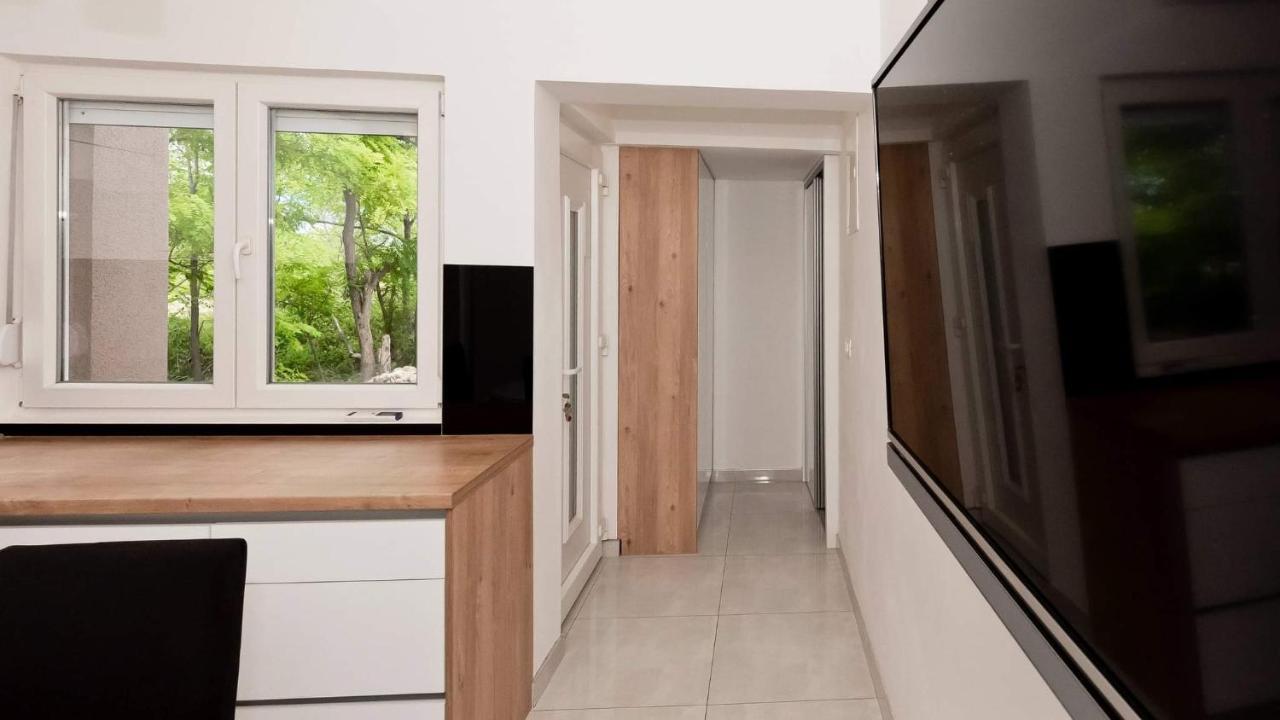 Apartment White Pearl Ražanac Buitenkant foto